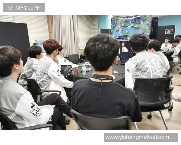 DOTA2团队协作排行榜揭晓EDG荣登第六名展现强大实力与默契配合实时新闻